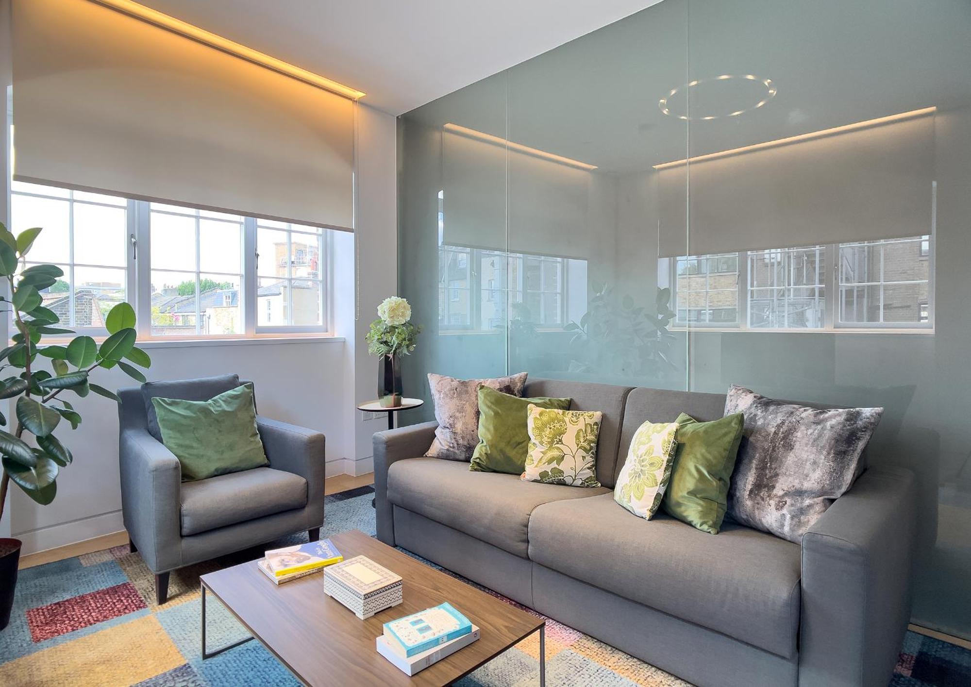 Mirabilis Apartments - Bayham Place Лондон Экстерьер фото